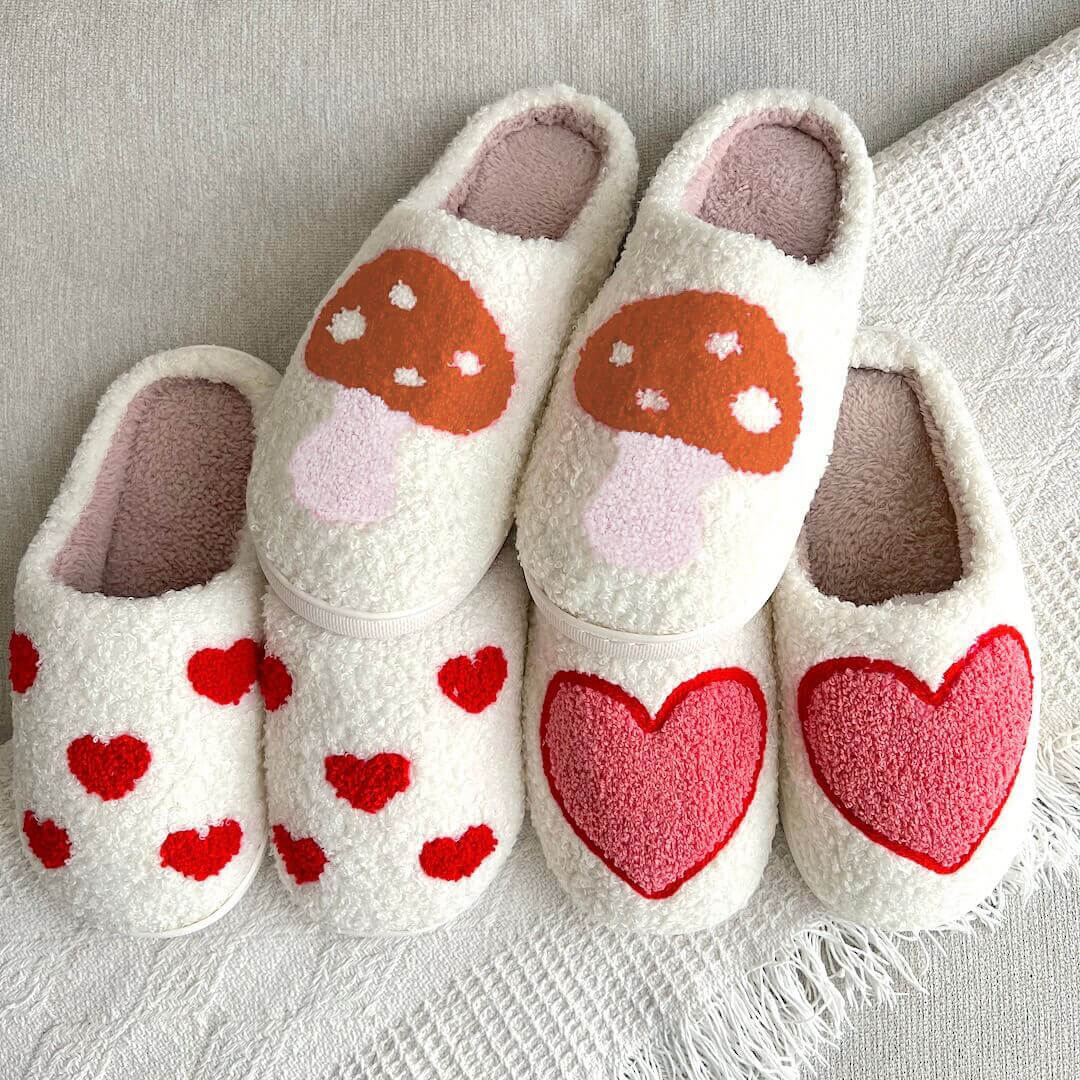 Lover's Plush Slippers – Nordic Peace