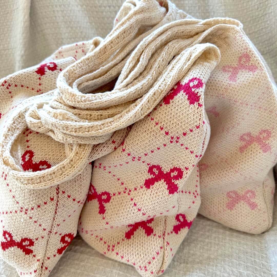 Bow Crochet Tote Bag display picture 1