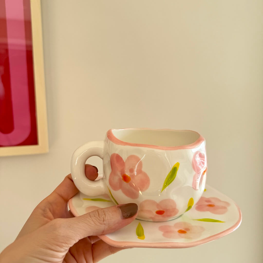 Flora Vintage Tea Cups Set