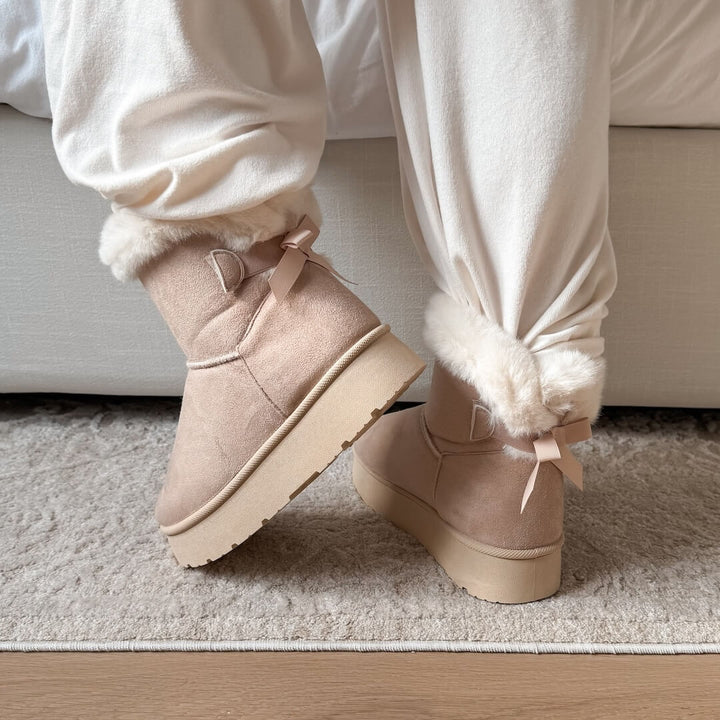 Nordic Bow Boots