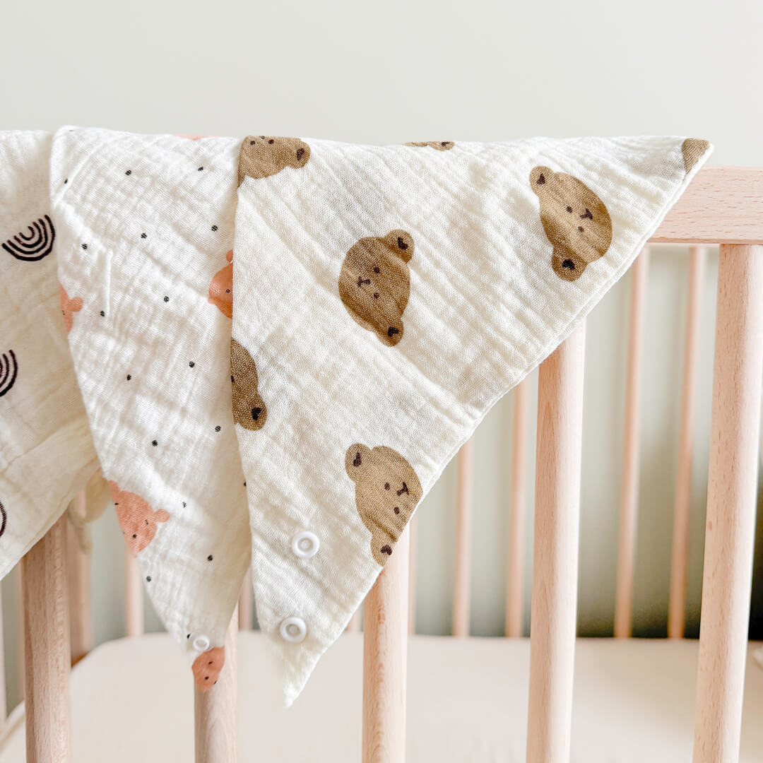 Baby bandana bib set made from breathable muslin cotton