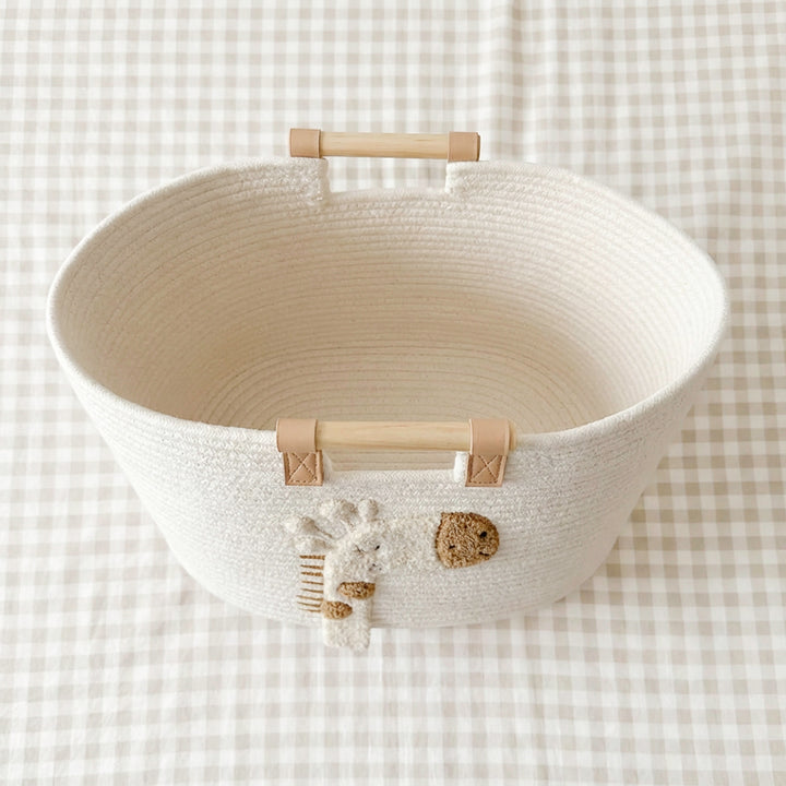 Giraffe baby storage bin for toys and blankets