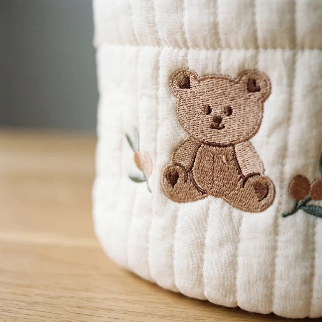Soft cotton nursery basket with bear embroidery