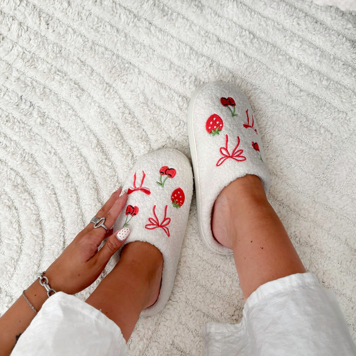 Berry & Bow Slippers