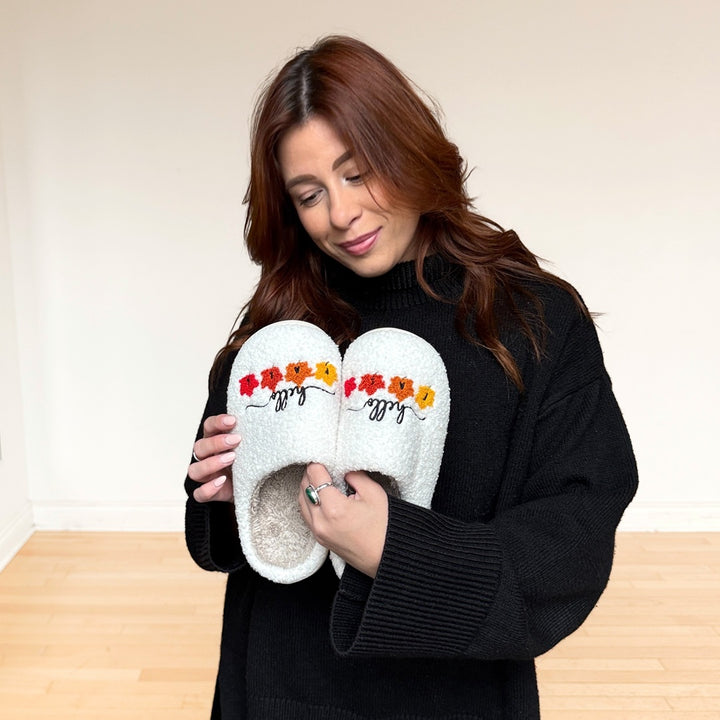 Fluffy slip-on hello fall slippers