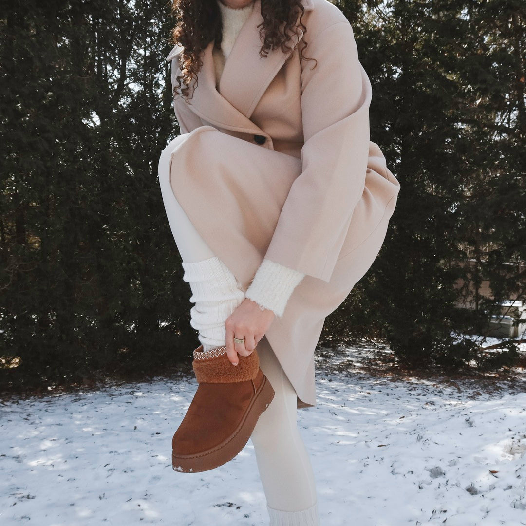 Comfortable winter ankle boots with platform sole