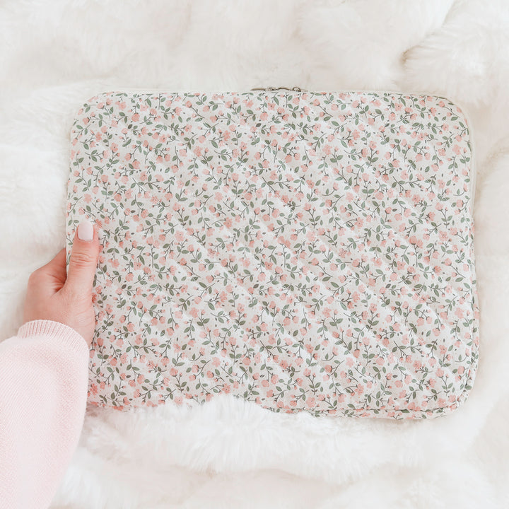 Soft pink floral laptop sleeve set for everyday use