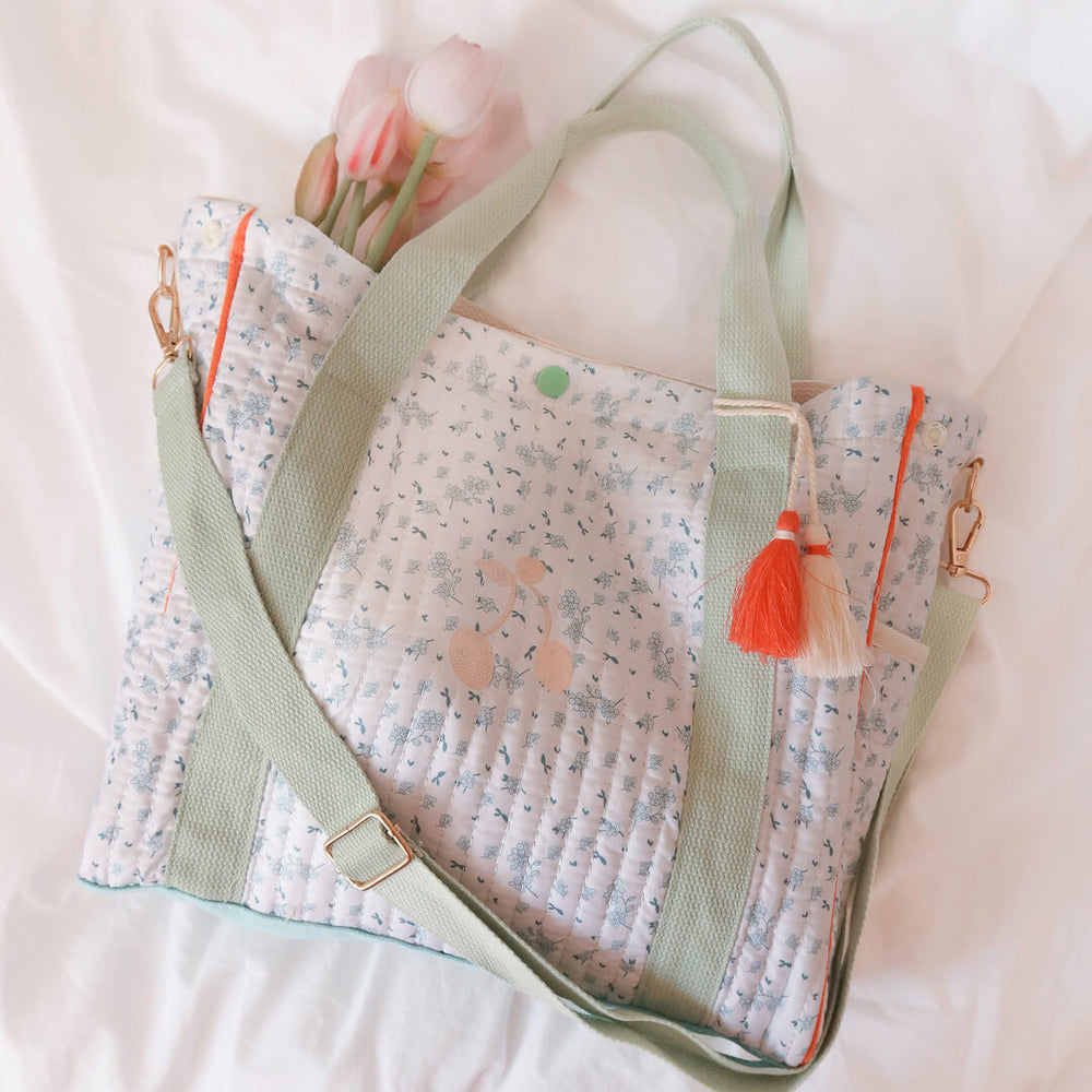 Pastel floral tote bag with quilted design