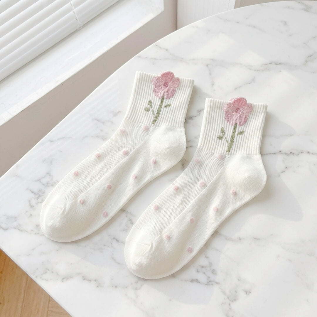  floral embroidered socks for everyday wear