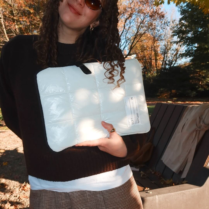 Stylish laptop and tablet case with padded puffer texture