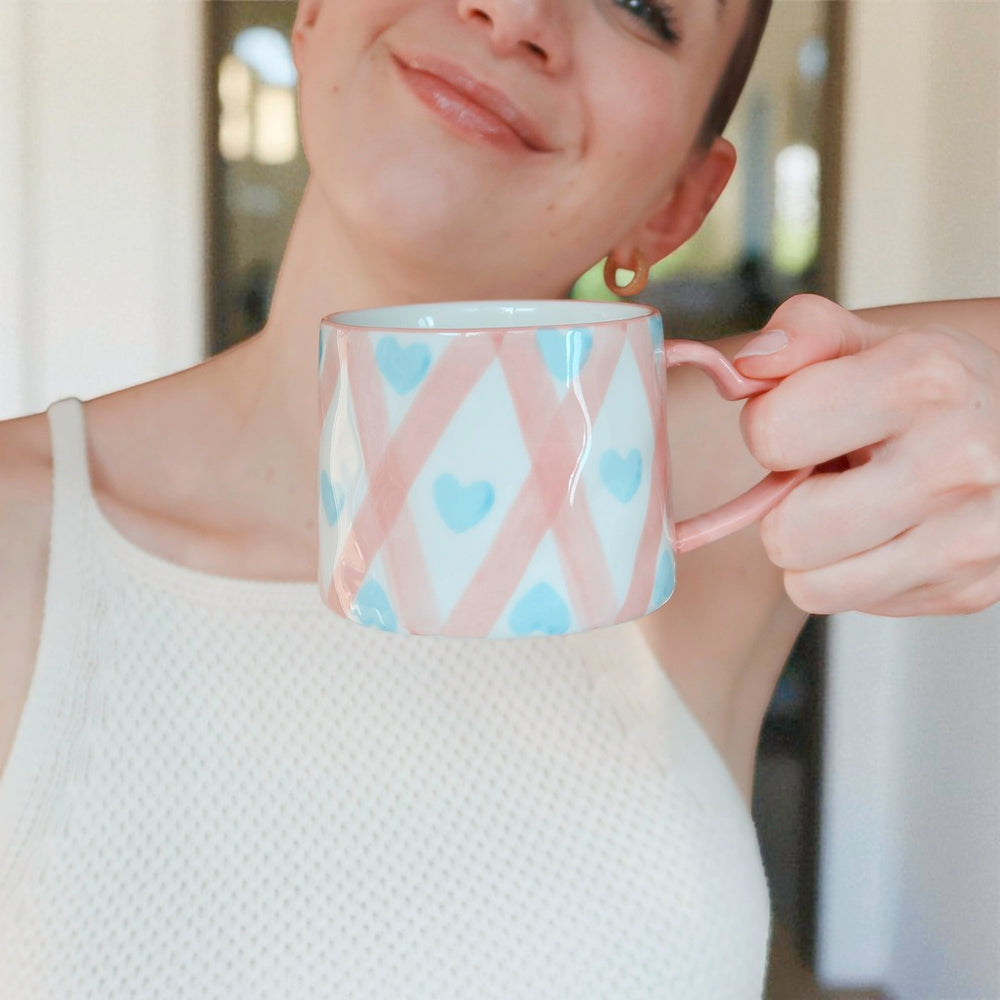 Decorative heart coffee mug for daily use