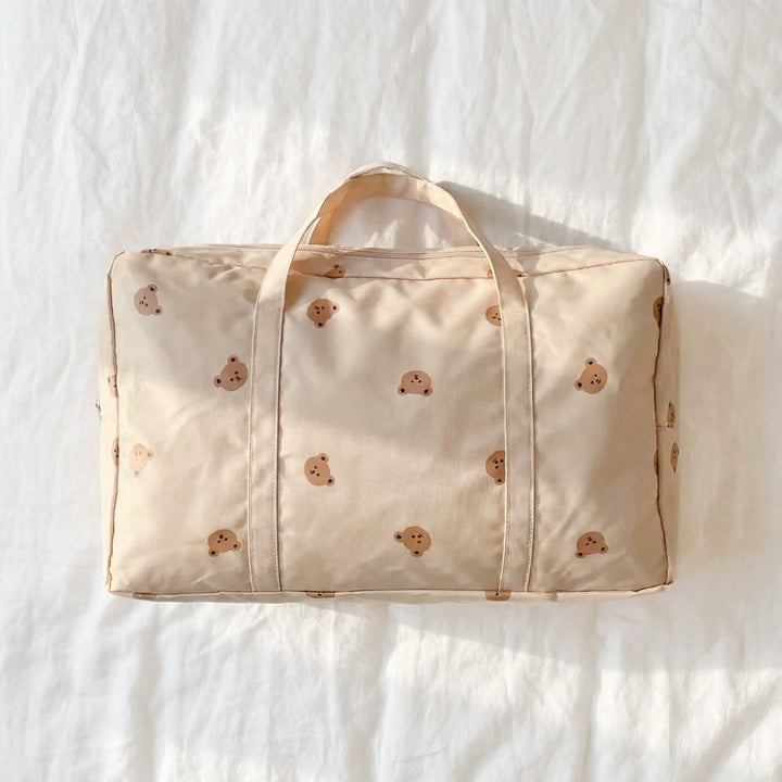 Bear print weekender bag with lightweight design and wide opening