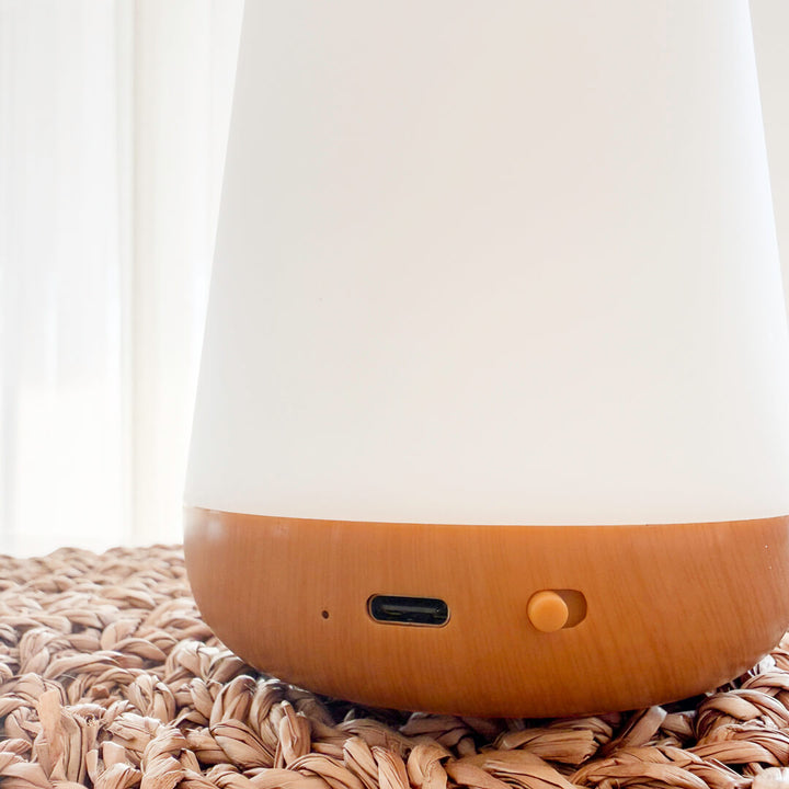Minimalist lamp for bedside table or desk decor