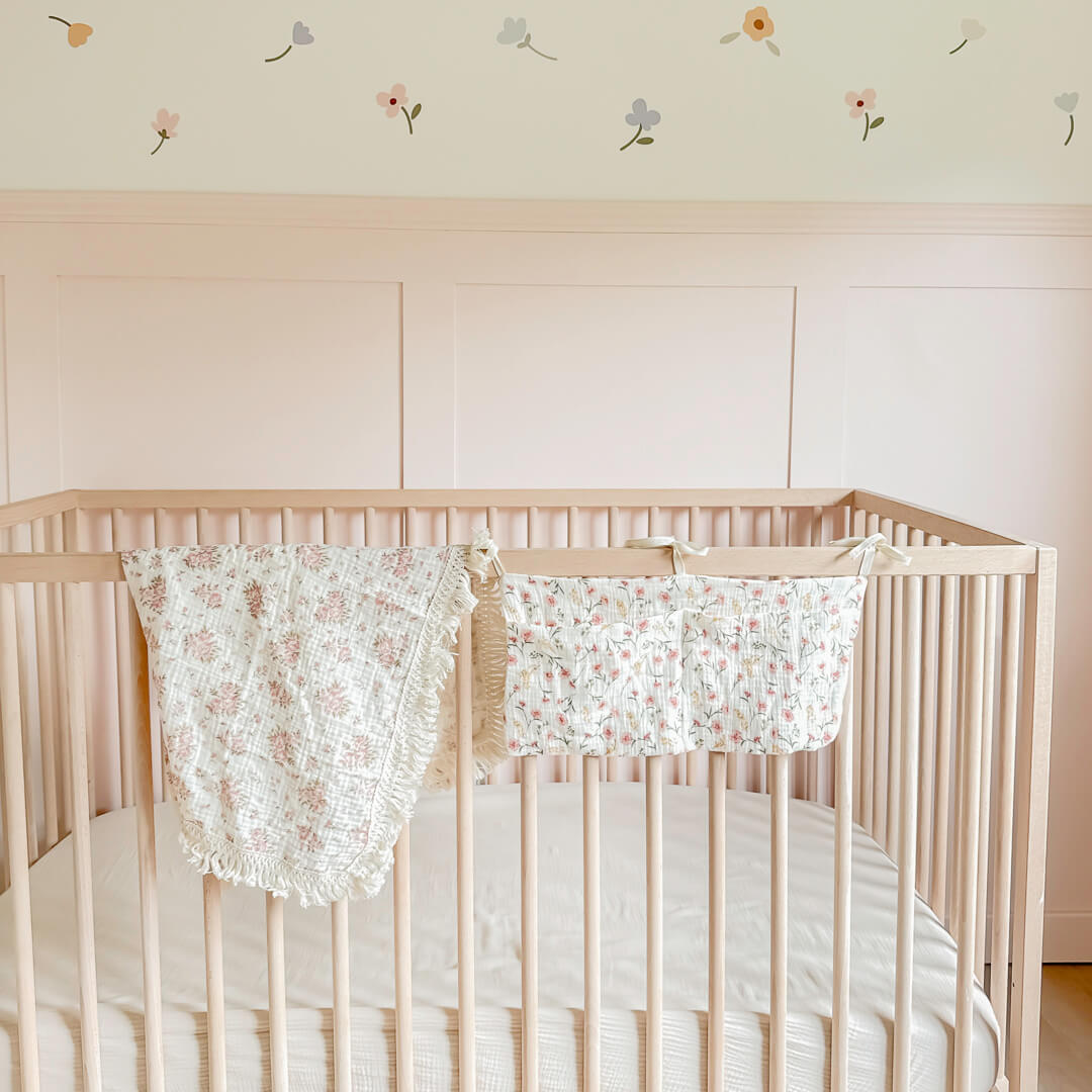 Floral Crib Pocket Organizer