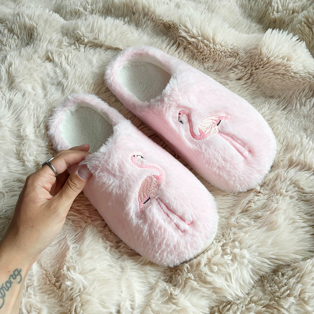 Women’s house slippers with pink flamingo artwork