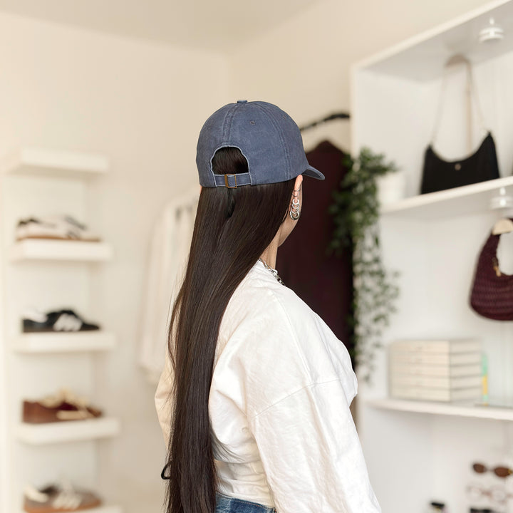 embroidered cap with soft cotton fabric and curved brim