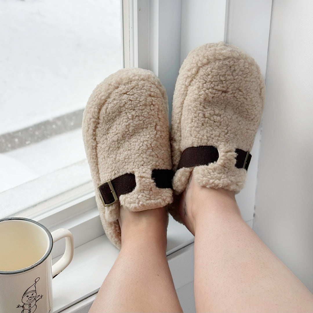 Women’s sherpa mule slippers with slip-on open back design
