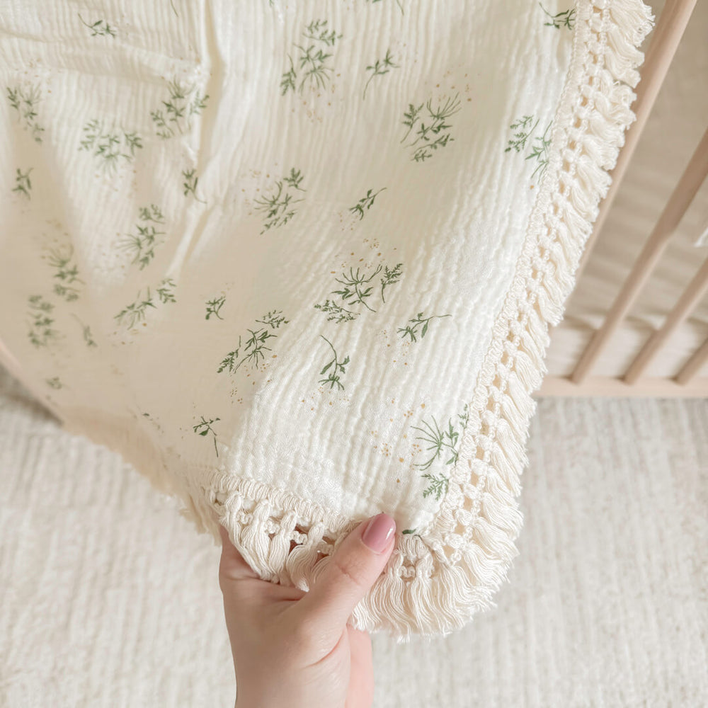 Soft cotton baby blanket with floral pattern