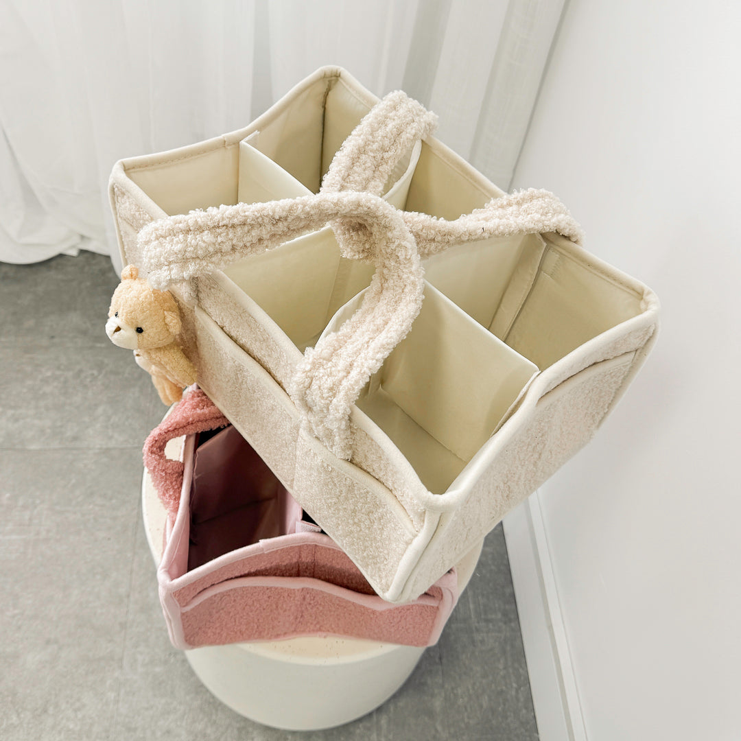Soft fleece diaper organizer with divided sections