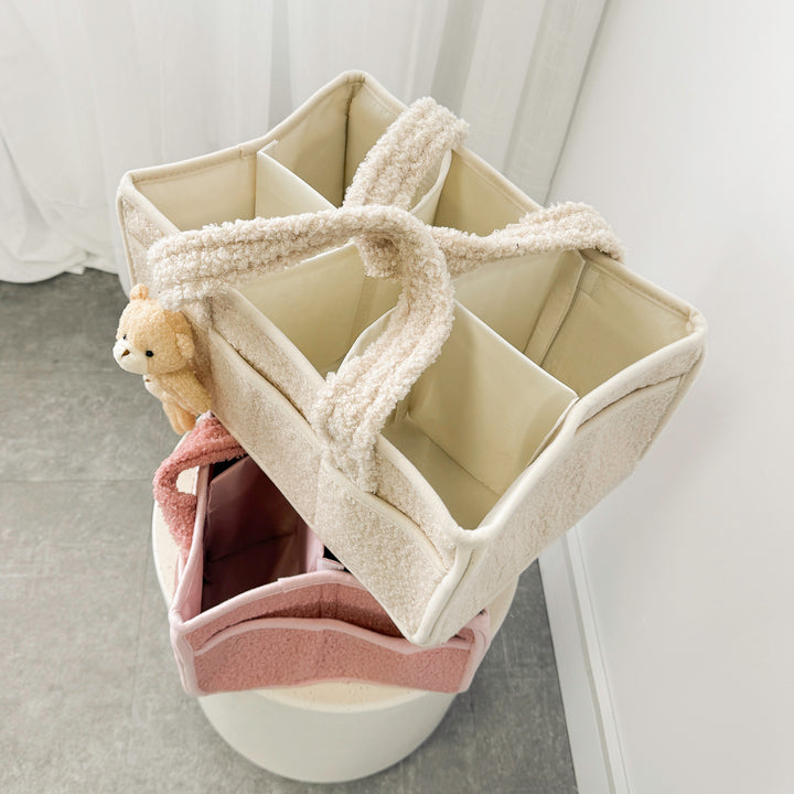 Soft fleece diaper organizer with divided sections