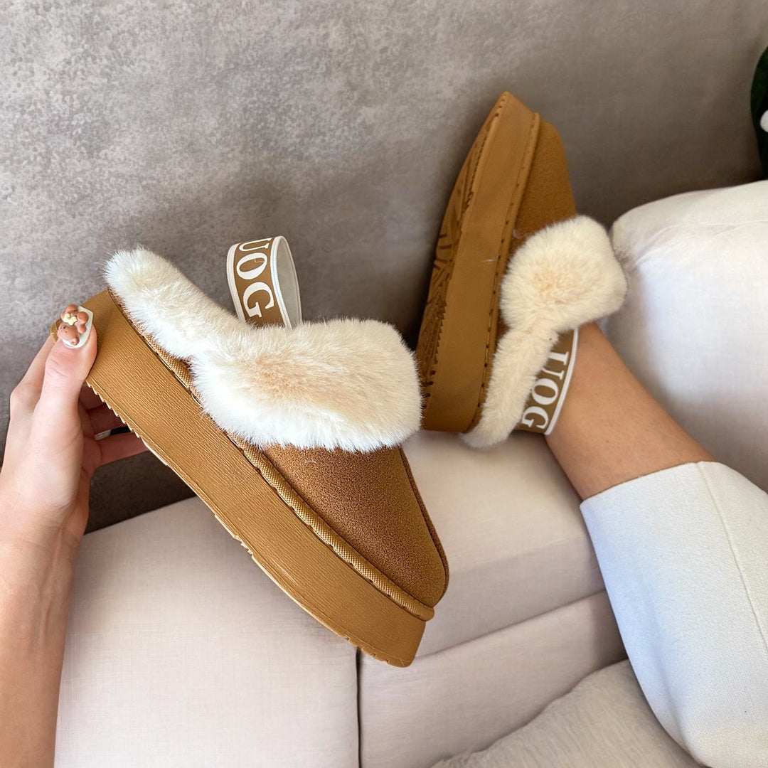 UOG Cozy Plush Fur-Lined Slippers