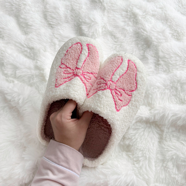 Cute bow slippers for women